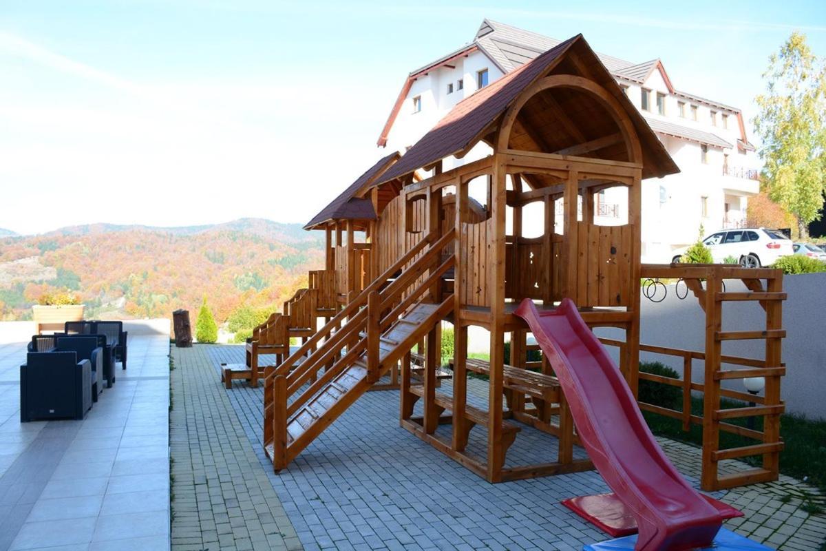 Sunset View Ski & Spa Apartments 카파오닉 외부 사진